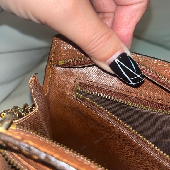 LOUIS VUITTON BUNDLE😍 VINTAGE ENGHIEN MONOGRAM CROSSBODY BAG & COIN PURSE - Picture 14 of 16